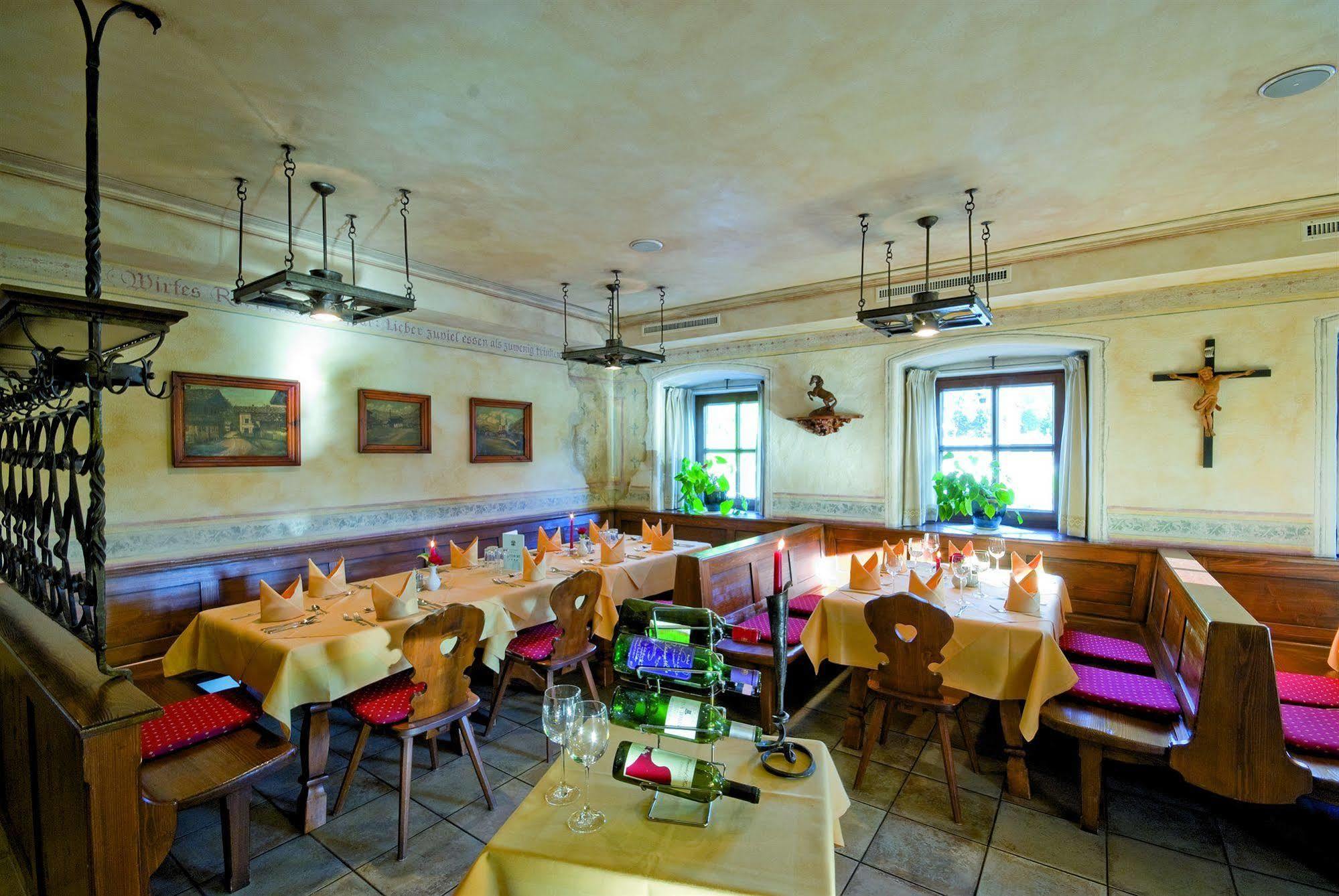 Hotel Reitlwirt Brixen im Thale Bagian luar foto