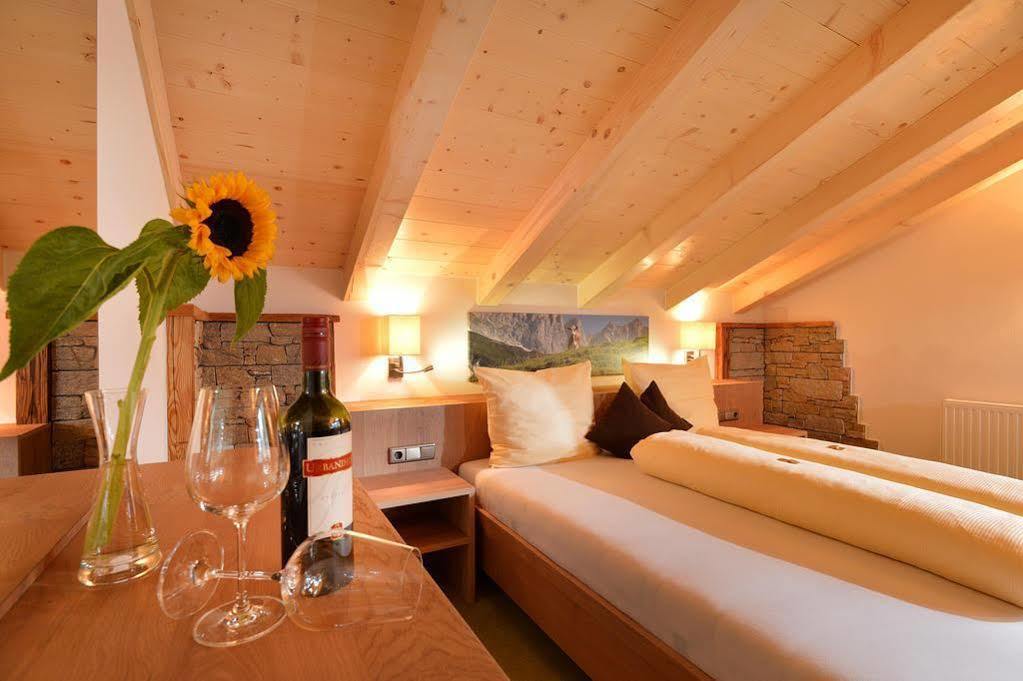 Hotel Reitlwirt Brixen im Thale Bagian luar foto